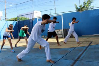 Capoeira na Escola