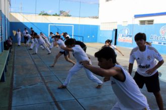 Capoeira na Escola