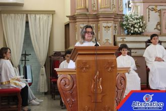 Missa de Páscoa na Igreja Matriz de Santo Antônio e Almas de Itabaiana
