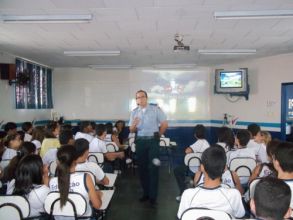 Palestra sobre Drogas com o Tenente Monteiro